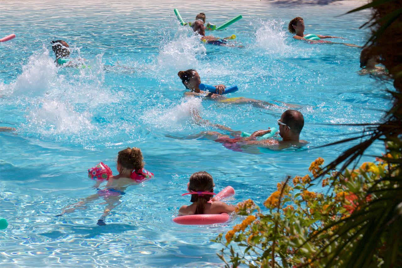 Camping Villaggio L'Ultima Spiaggia Bari Sardo Exteriér fotografie